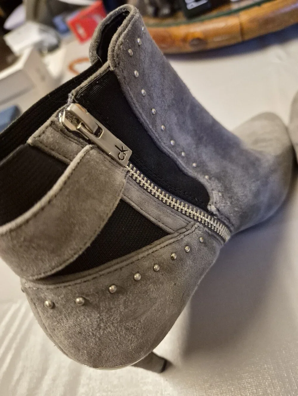 Calvin Klein Jozie Gray Suede Boots W/Side Zip Silver Accents Size 7